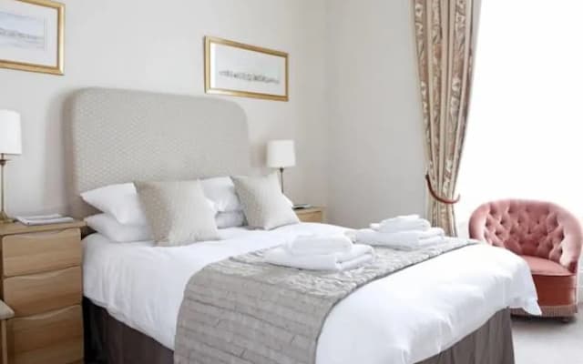 Abbotsford Guest House - photo 5