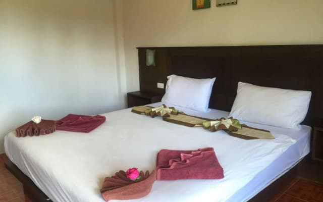 Hana Lanta Resort - photo 3