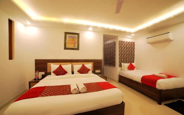 Hotel Peridot @ Newdelhi Airport - photo 2