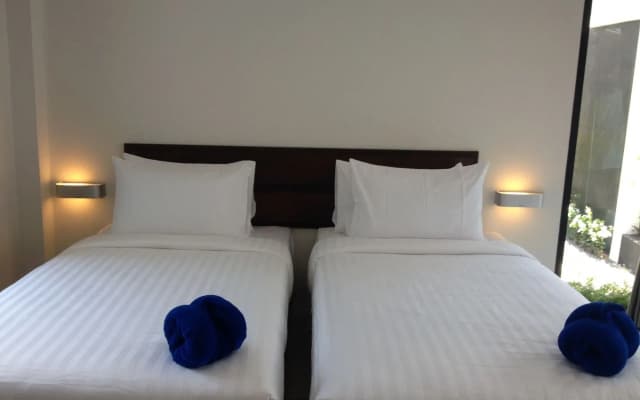 Limelight Village - photo 4