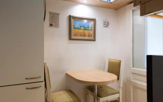 Luxury Apt with Colosseum View - photo 2