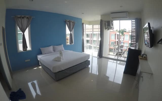B Ber House - photo 4