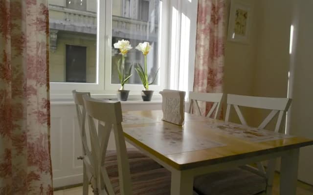 Budget Apartment by Hi5 - Veres Pálné - photo 4