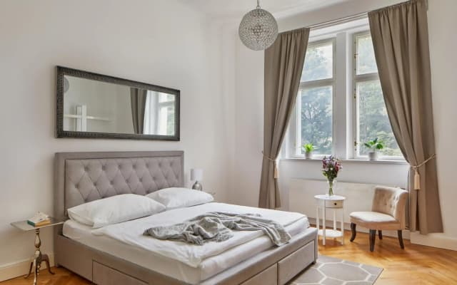 Deluxe Apartment in Lesser Town by Prague Days - photo 3