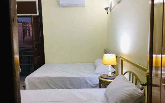 Bella Casa Hostel - photo 5