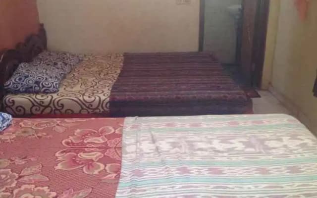 Nyoman Astana Bungalow - photo 4