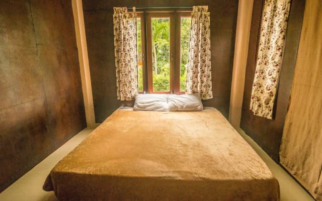 Love Station Hostel - photo 2