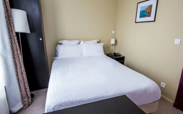 Hôtel Montmartre - photo 5
