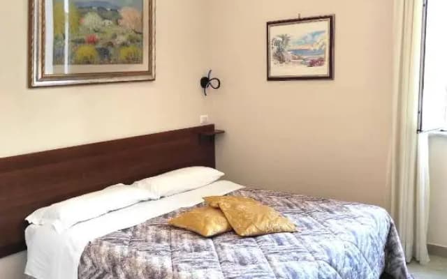 Mara's House - photo 3