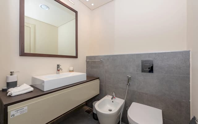Stunning Park view studio with balcony - photo 5