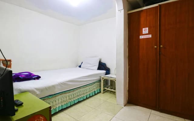 Sisca Guest House - photo 3