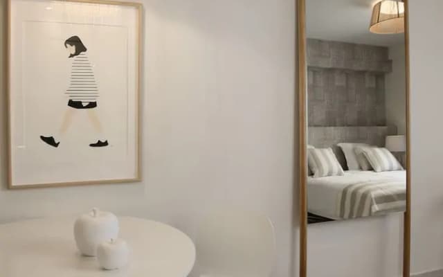 Joy Luxury Central Apartment - photo 2