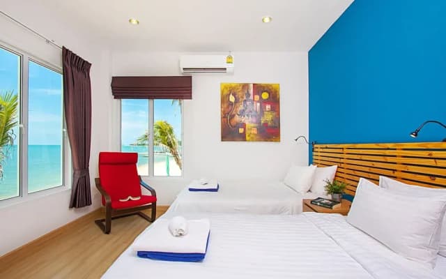 Interstellar Beachfront Villa B - photo 4