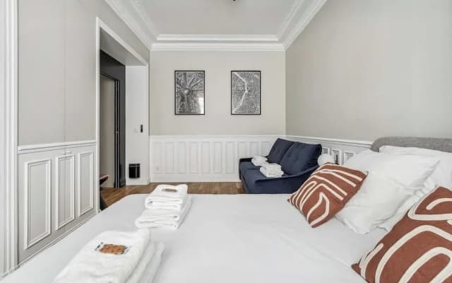 Elegant Apartment -1br/6p - Arc de Triomphe - photo 4