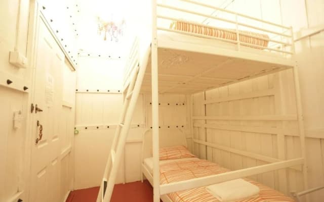 曼谷睡莲旅舍(Water Lily Hostel Bangkok) - photo 2