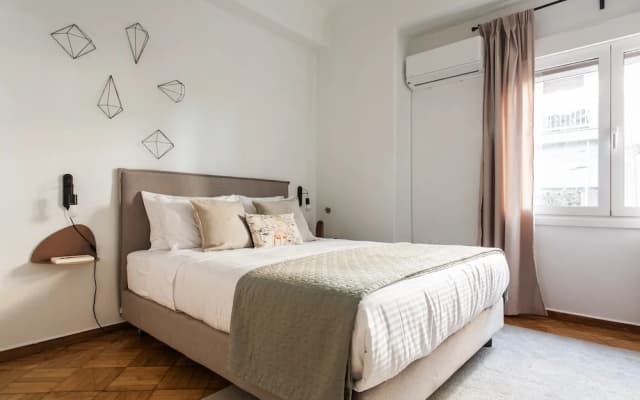 Groovy 2BR Apartment in Koukaki - photo 5