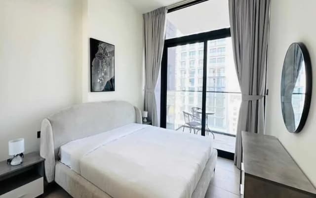 Sunday Sheikh Zayed Road Concord Tower Studio by Belvilla - photo 2