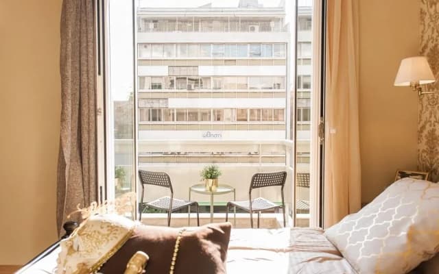 Central Apartment near Acropolis - photo 4