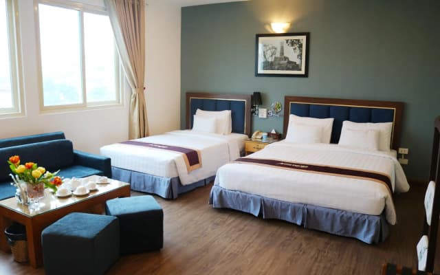 A25 Premium Hotel - 12 Ngo Si Lien - photo 4