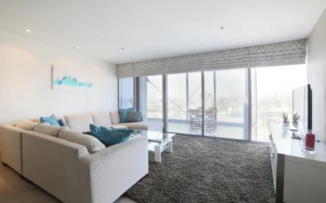 D1 Tower - 2BR Apartment - Allsopp&Allsopp - photo 2