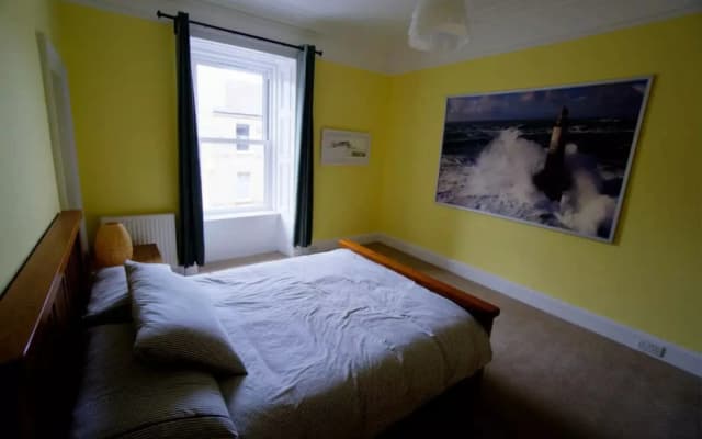 Traditional Edinburgh City Centre Flat - photo 5