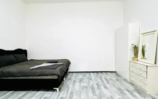 Beautiful Studio Apt Near Rathausplatz - photo 5