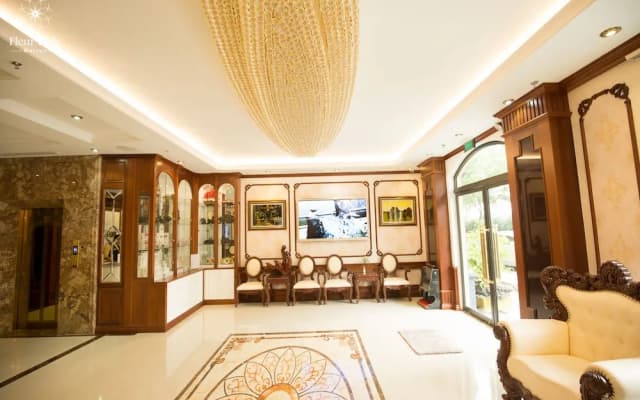 Swan Boutique Cruises - photo 2