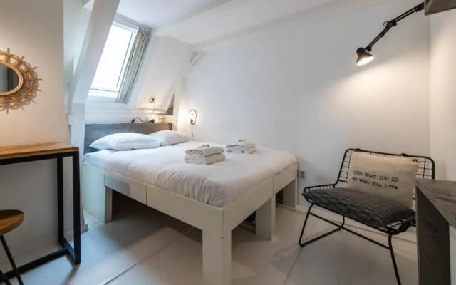 Two Rooms in City Centre - photo 5