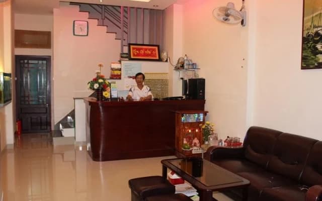 Quang Nhat Hotel - photo 2