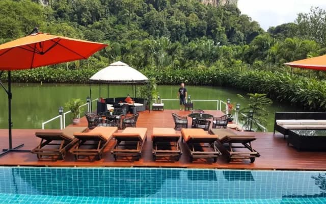Saifon Villas 5 Bedroom Pool Villa - Whole villa priced by bedrooms occupied - photo 2