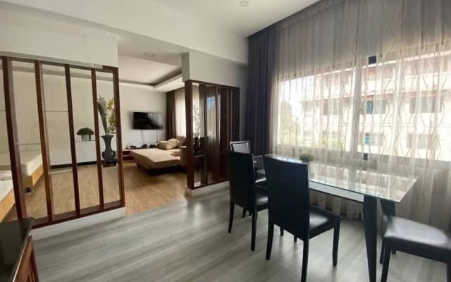 JJ City Centre Suites - photo 4