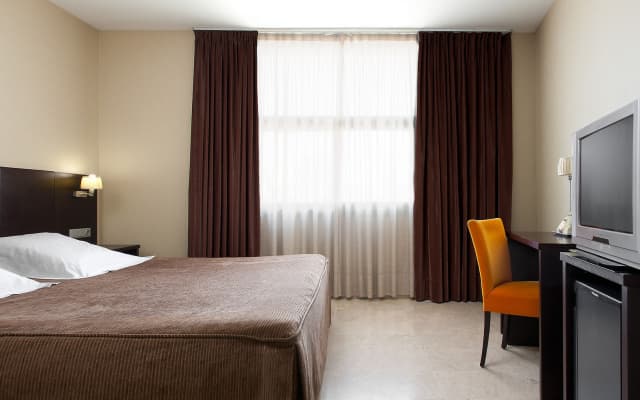 Serhs Del Port Hotel - photo 5
