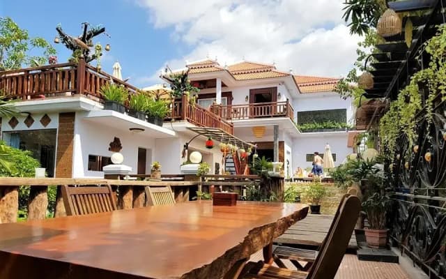 Antonios Villa Hotel - photo 5