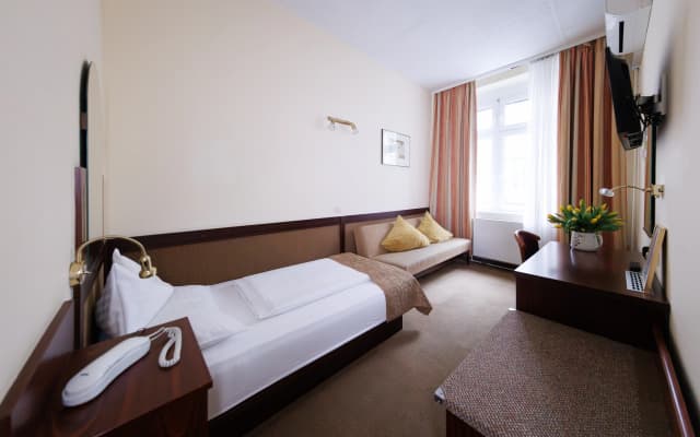 Continental Hotel-Pension - photo 4