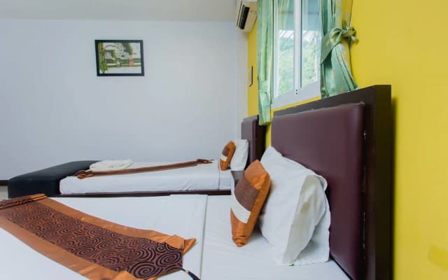 Koola Guesthouse - photo 4