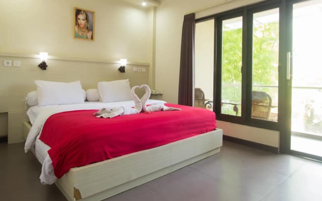 Maxi Hotel Kedonganan - photo 3