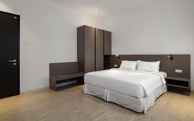 Hutton Suites Hotel by PHC - photo 5