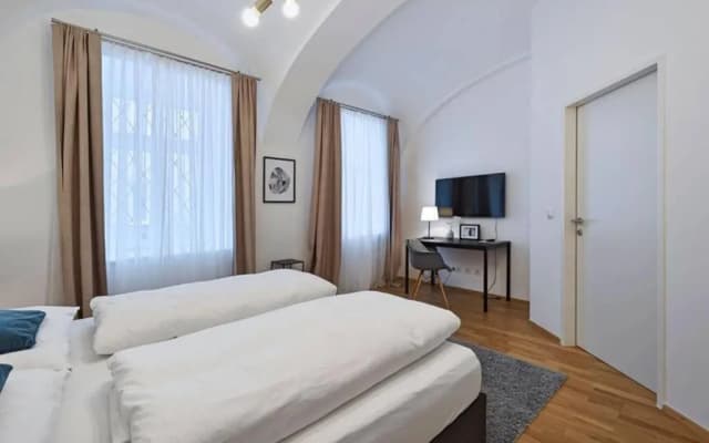 Vienne City Apartment Crown 6 - photo 4