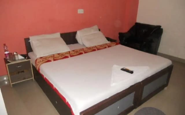 Hotel Airport Royal Blue - photo 3