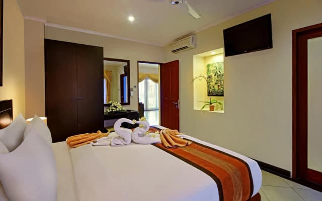 Kuta Townhouse Apartments - photo 3