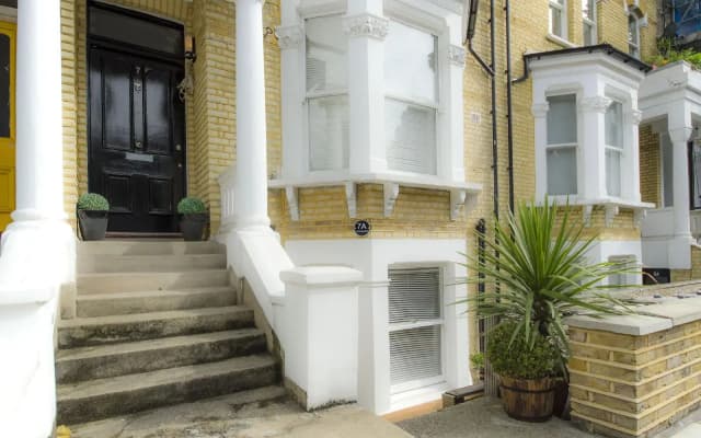 W14 Apartments - photo 3