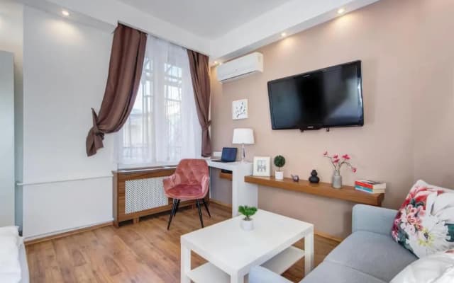 d.Five Premium Studio Szervita Square - photo 3