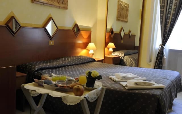 Hotel Farini - photo 2