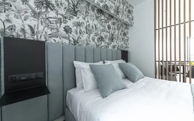 Phaedrus Living Deluxe Kriel Suites 102 - photo 5