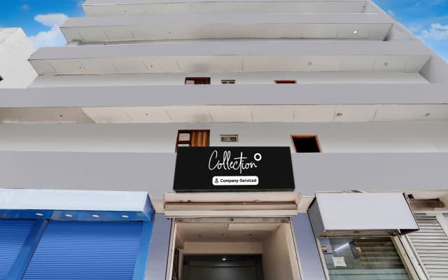Super Collection O Karkardooma Court Metro Station Formerly Hotel Lotus - photo 2