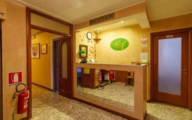 Hotel America - photo 2