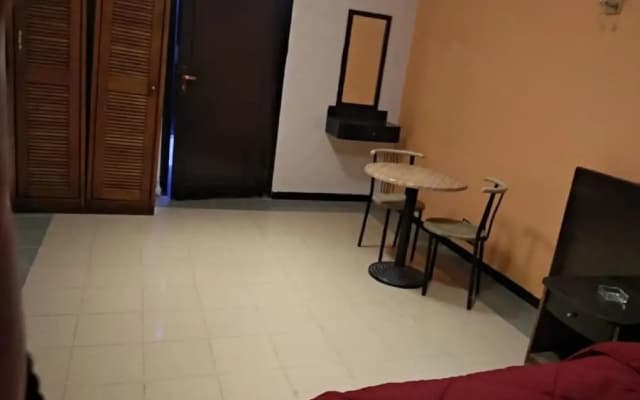 Oasis Hostel - photo 5