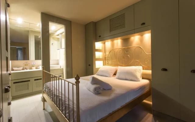 Plaka360 Apartments - photo 2