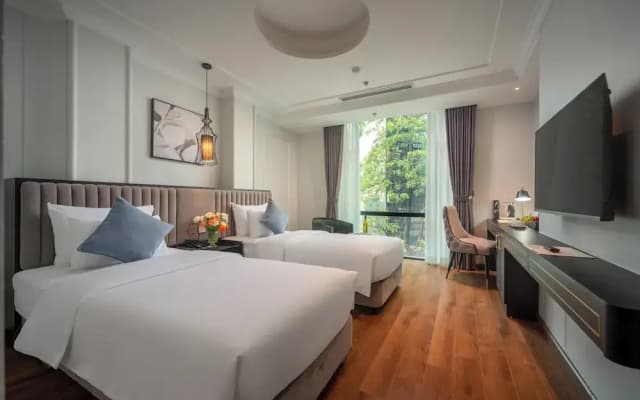 22Land Cloud Hotel - photo 5