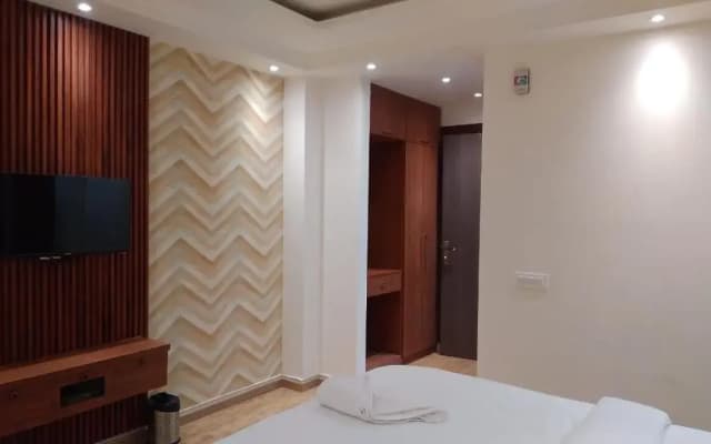 Hotel RIVERB - photo 2